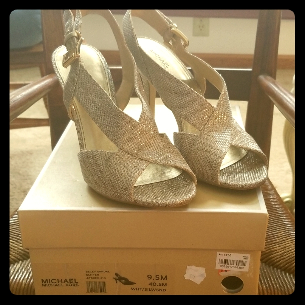 Michael Kors Becky Sandal (Glitter)
